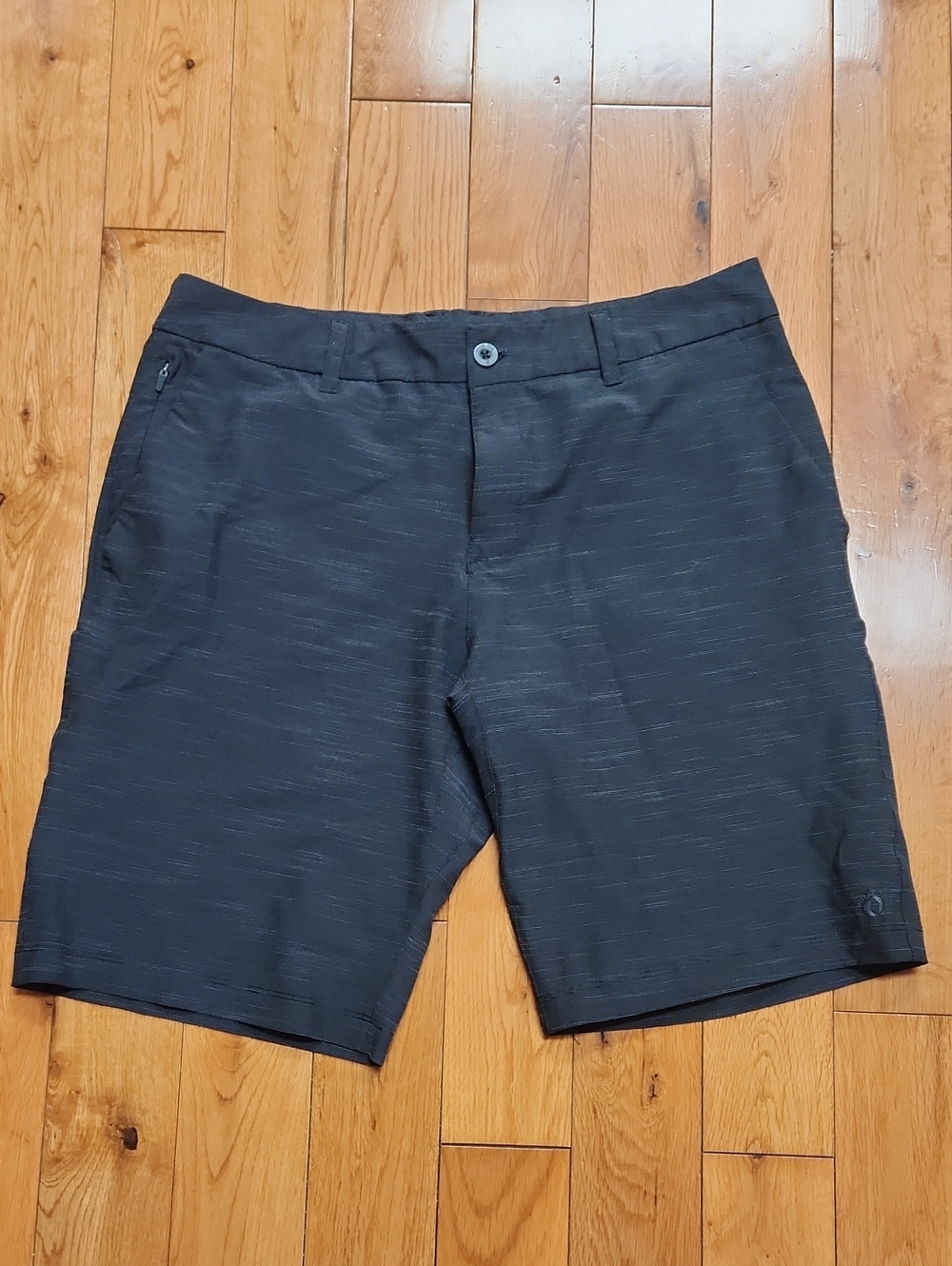 Hang Ten Men's Black Flat-Front Shorts